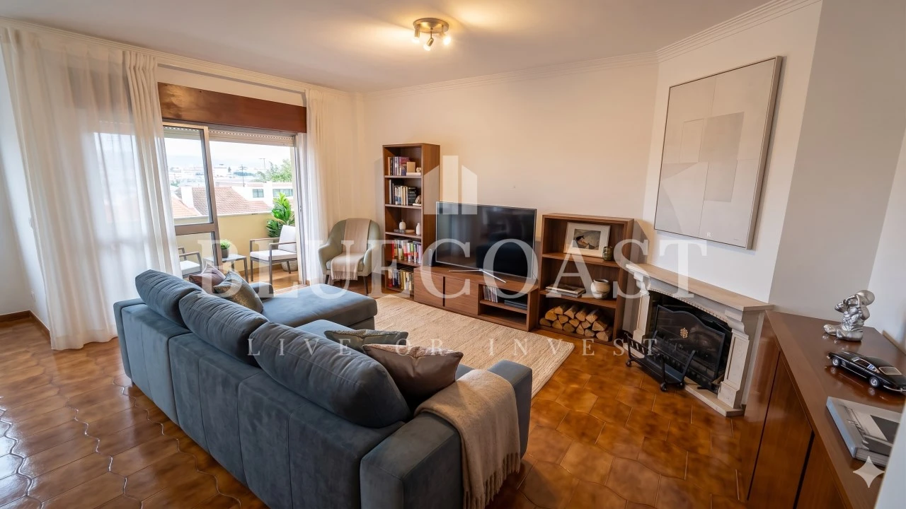 Apartamento T2 para Venda em Amora Foto 1