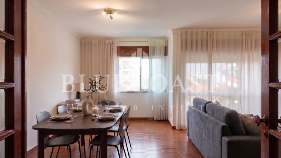 Apartamento T2 para Venda em Amora Foto 2