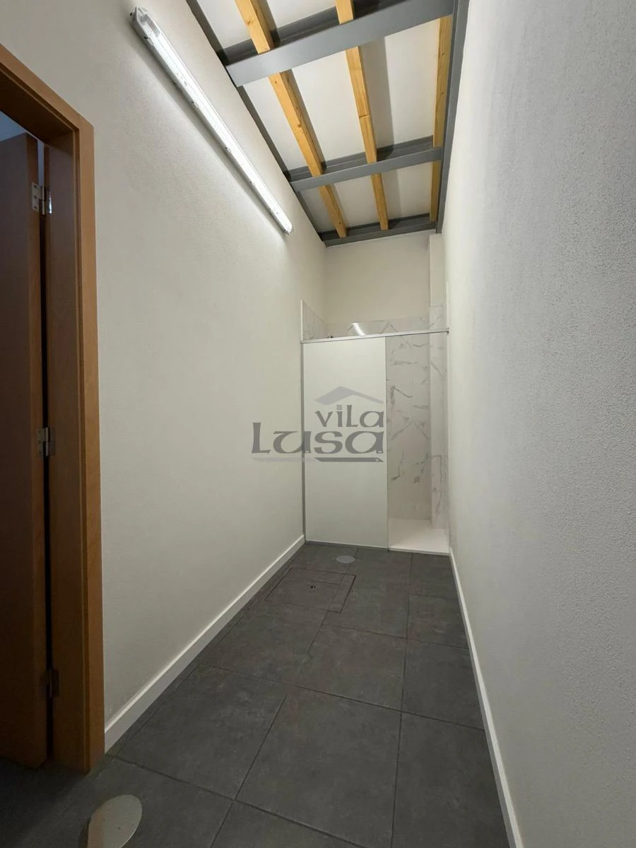 Armazém para Venda em Arrifana Foto 19