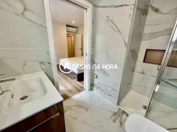 Apartamento T4 para Venda em Almada, Cova da Piedade, Pragal e Cacilhas