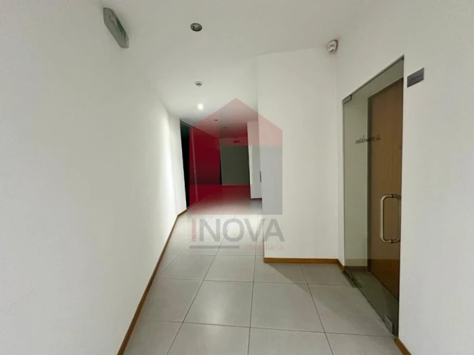 Escritório para Venda em Vila Verde e Barbudo Foto 6