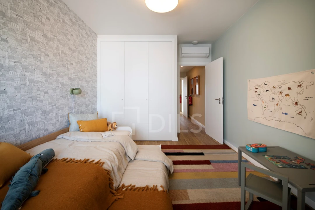 Apartamento T3 para Venda em Santo António dos Cavaleiros e Frielas Foto 21