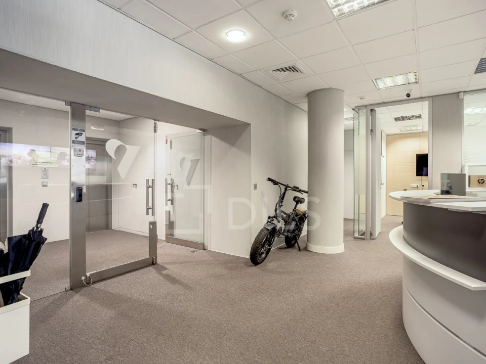 Escritório para Arrendamento em Santo António Foto 20