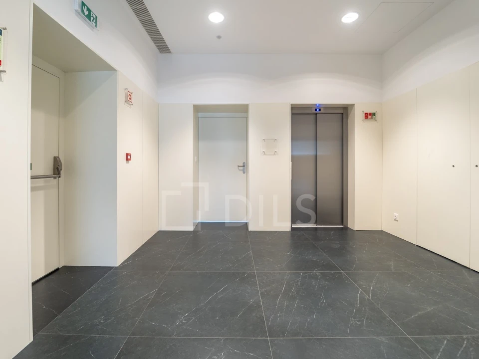 Escritório para Arrendamento em Ramalde Foto 11