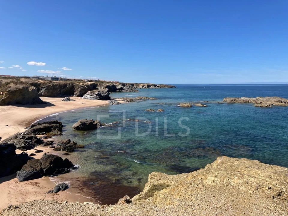 Apartamento T2 para Venda em Porto Covo Foto 2