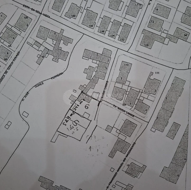 Terreno para Venda em Charneca de Caparica e Sobreda Foto 8