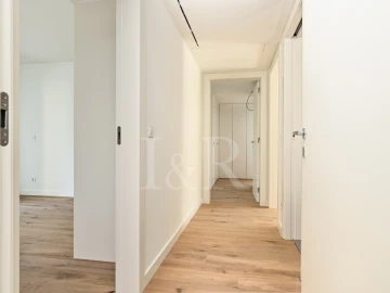 Apartamento T2 para Venda em Areeiro