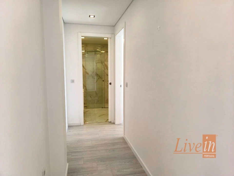 Apartamento T2 para Venda em Ericeira Foto 14