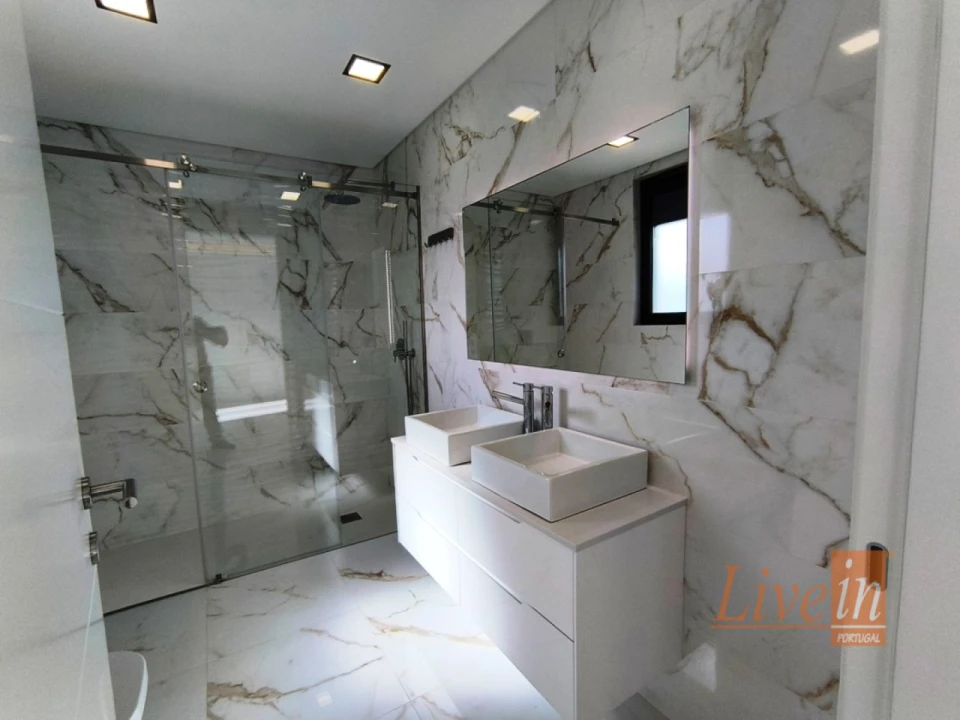 Apartamento T2 para Venda em Ericeira Foto 17