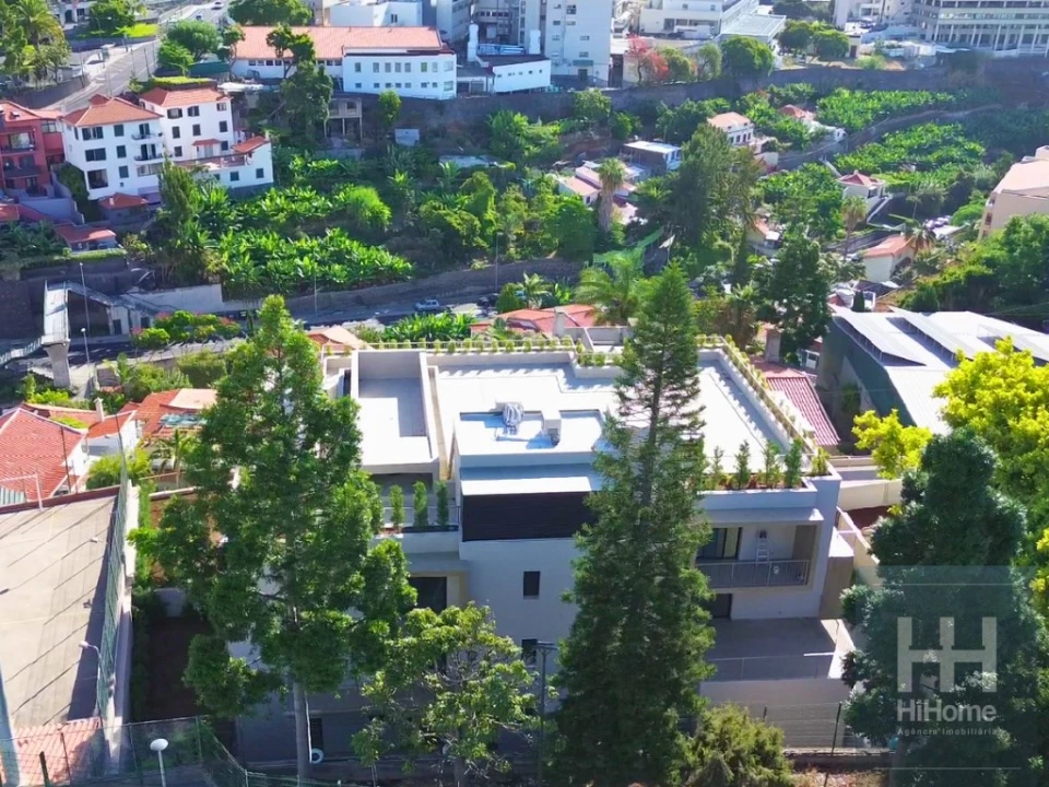Apartamento T2 para Venda em São Martinho Foto 4