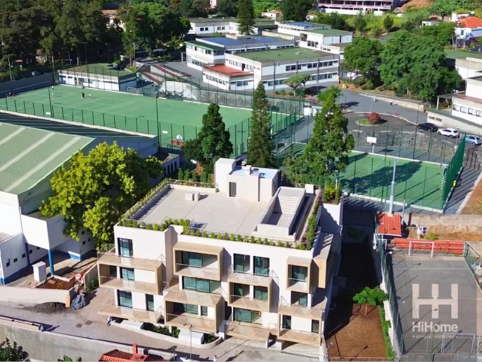 Apartamento T2 para Venda em São Martinho Foto 6