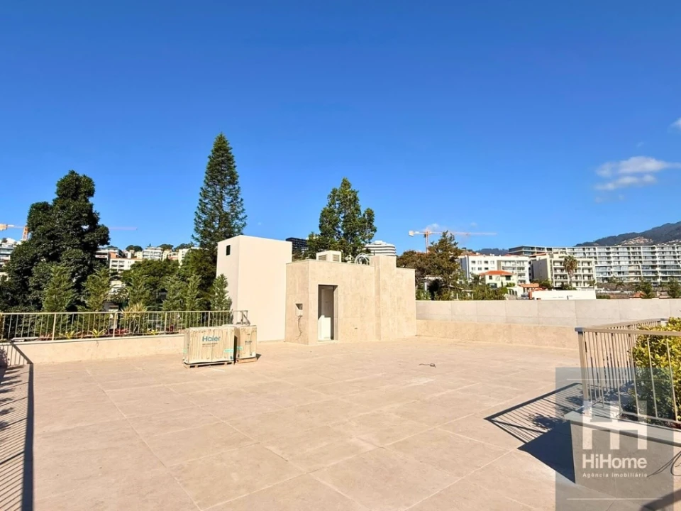 Apartamento T2 para Venda em São Martinho Foto 12