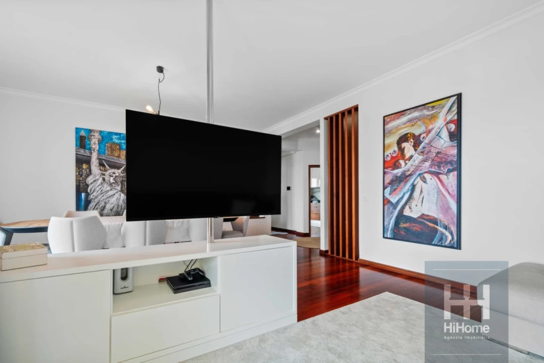 Moradia T5 para Venda em São Martinho Foto 18