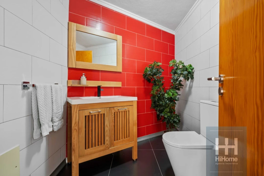 Moradia T5 para Venda em São Martinho Foto 51