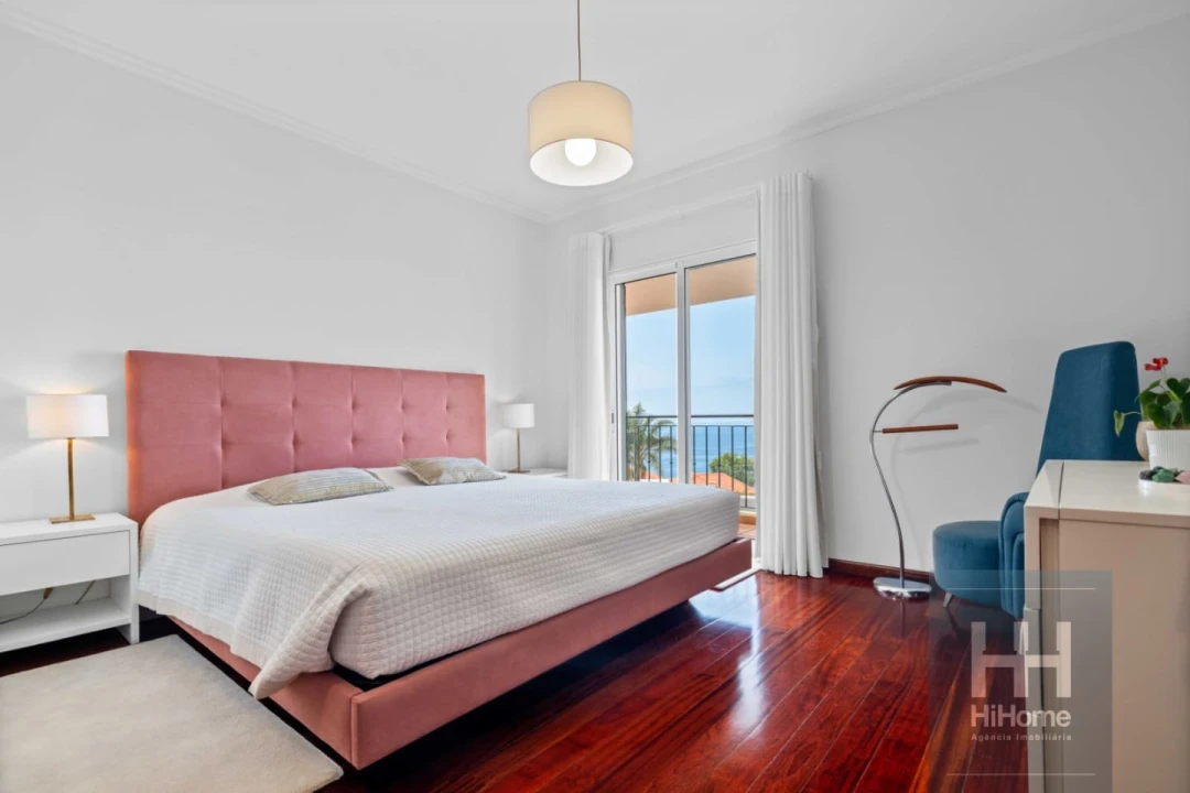 Moradia T5 para Venda em São Martinho Foto 33