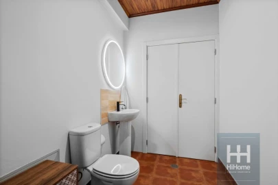 Moradia T5 para Venda em São Martinho