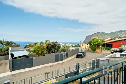 Moradia T5 para Venda em São Martinho