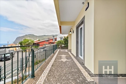 Moradia T5 para Venda em São Martinho