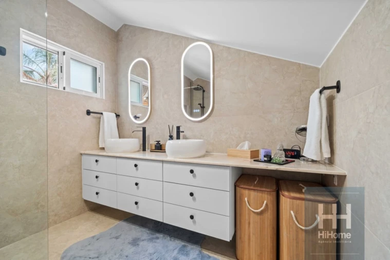 Moradia T5 para Venda em São Martinho Foto 31