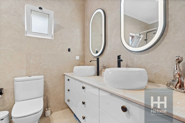 Moradia T5 para Venda em São Martinho Foto 36