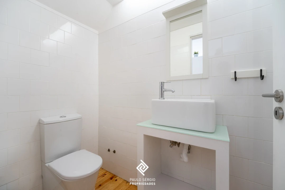Apartamento T2 para Venda em Cedofeita, Santo Ildefonso, Sé, Miragaia, São Nicolau e Vitória Foto 11