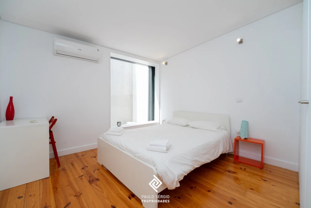 Apartamento T2 para Venda em Cedofeita, Santo Ildefonso, Sé, Miragaia, São Nicolau e Vitória Foto 14