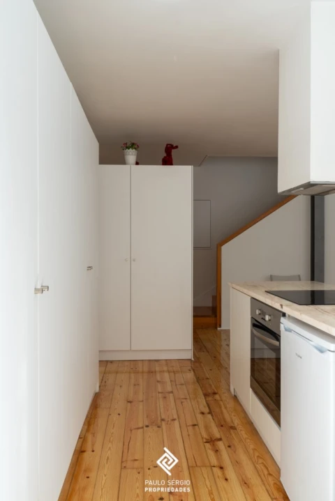 Apartamento T2 para Venda em Cedofeita, Santo Ildefonso, Sé, Miragaia, São Nicolau e Vitória