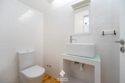 Apartamento T2 para Venda em Cedofeita, Santo Ildefonso, Sé, Miragaia, São Nicolau e Vitória