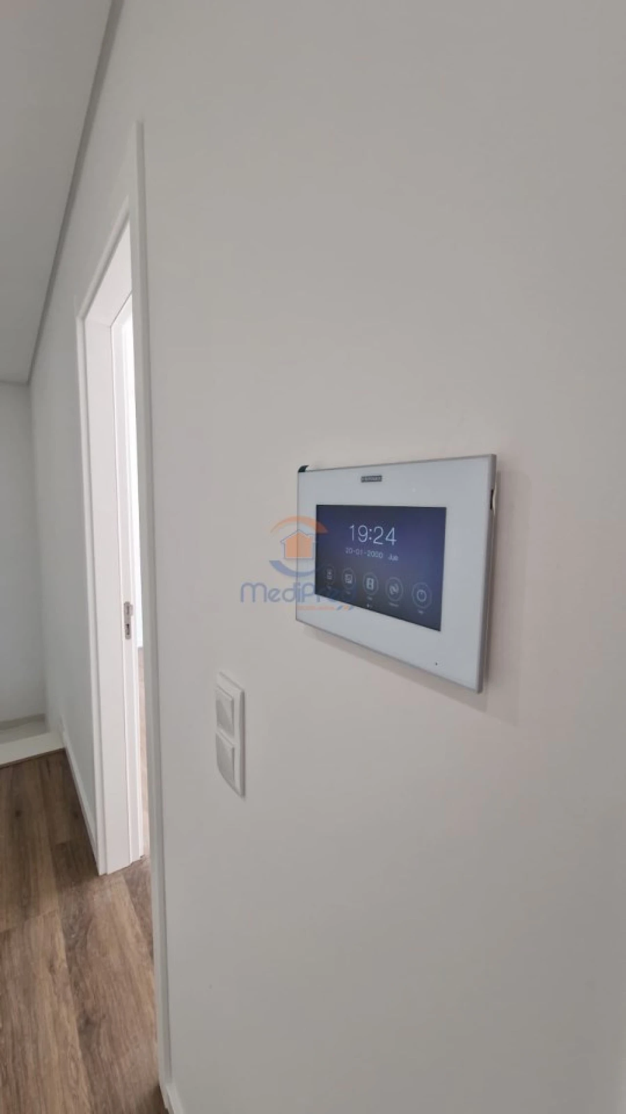 Moradia T4 para Venda em Pontinha e Famões Foto 16