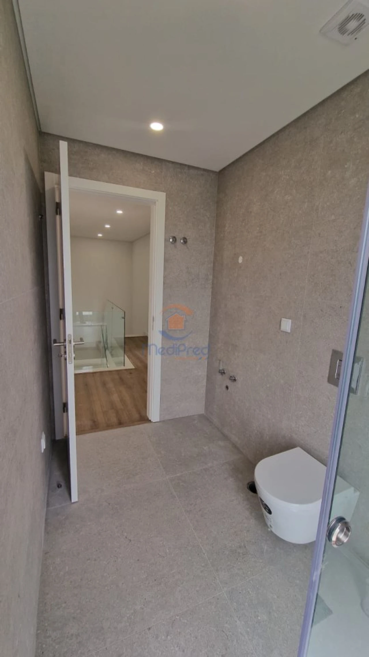 Moradia T4 para Venda em Pontinha e Famões Foto 34