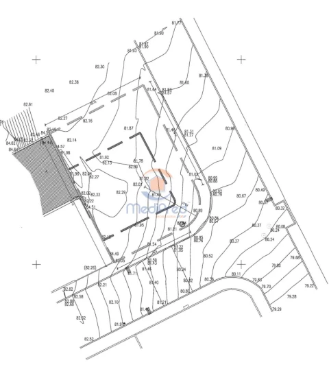 Moradia T4 para Venda em Pontinha e Famões