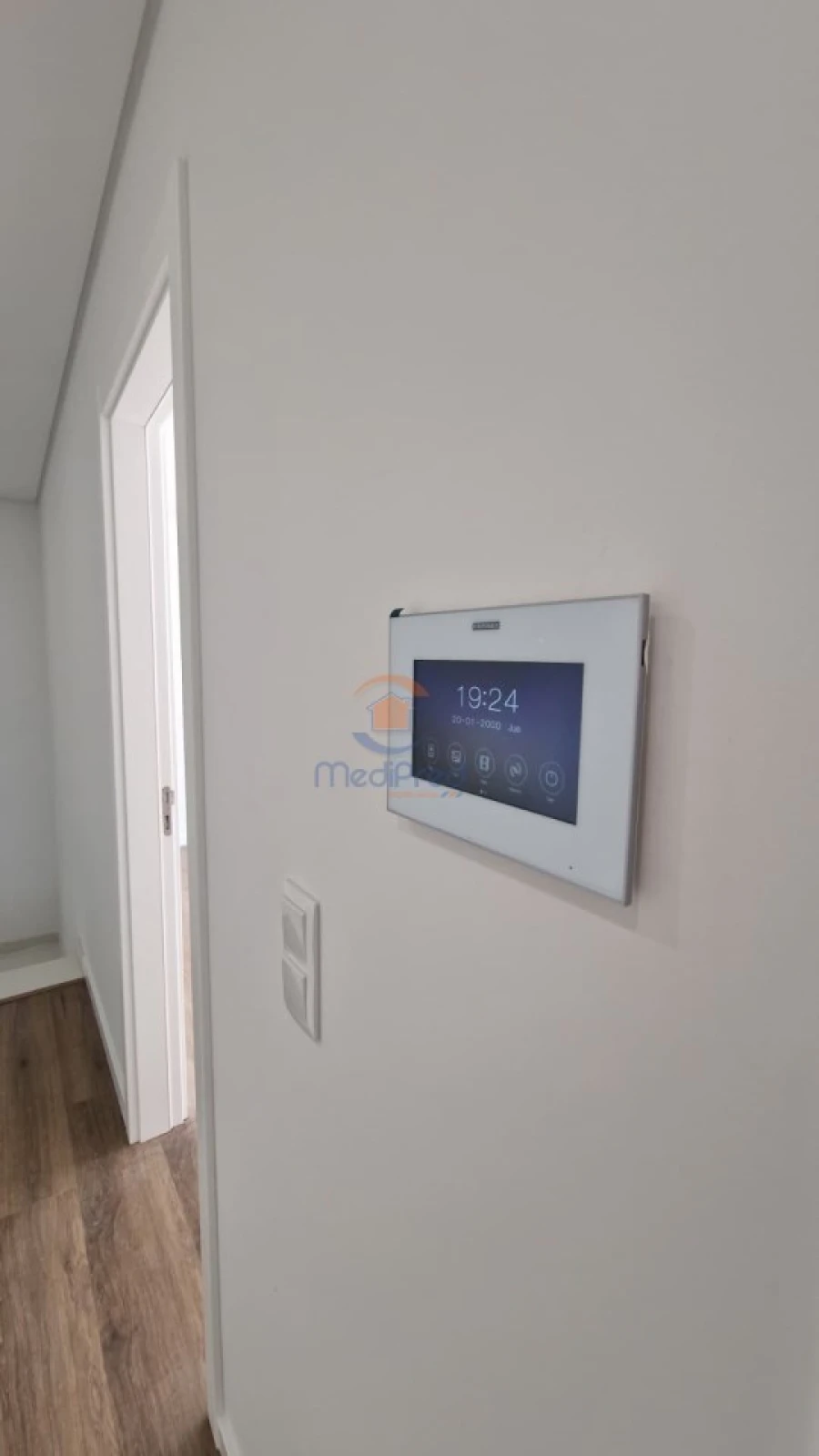 Moradia T4 para Venda em Pontinha e Famões Foto 16