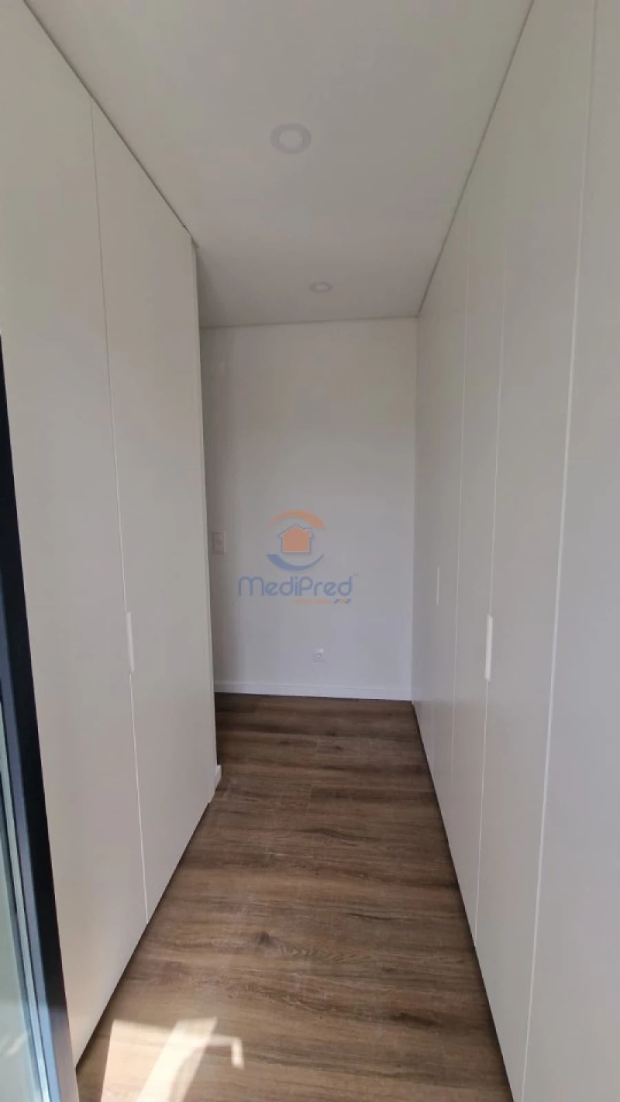 Moradia T4 para Venda em Pontinha e Famões Foto 21