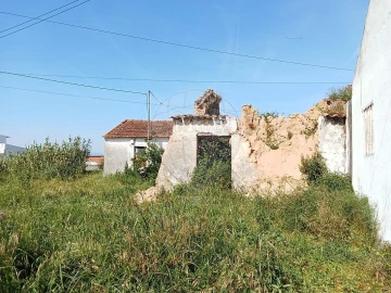 Moradia T2 para Venda em Manique do Intendente, Vila Nova de São Pedro e Maçussa