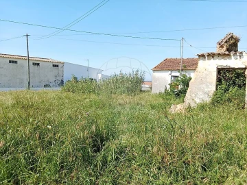 Moradia T2 para Venda em Manique do Intendente, Vila Nova de São Pedro e Maçussa