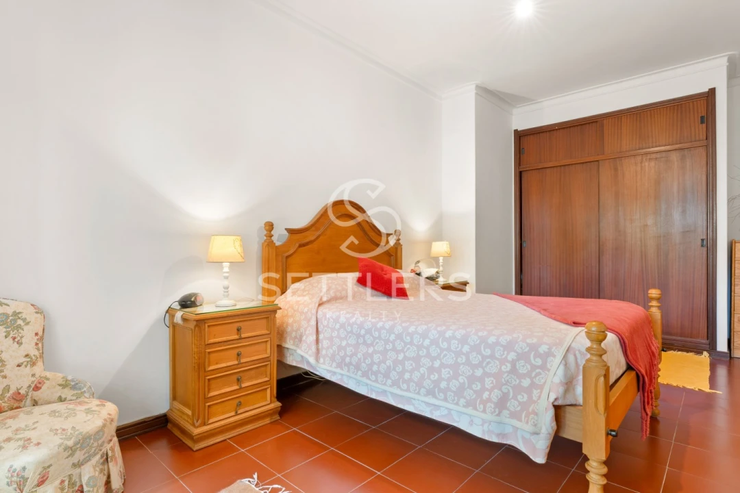 Apartamento T1 para Venda em Alcabideche Foto 19