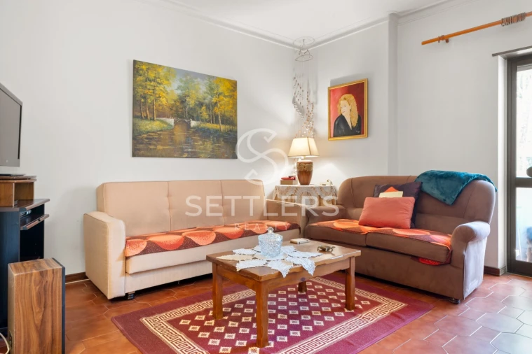 Apartamento T1 para Venda em Alcabideche Foto 9