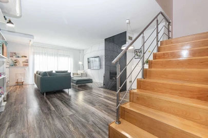 Moradia T4 para Venda em Palhais e Coina