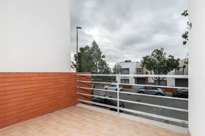 Moradia T4 para Venda em Palhais e Coina