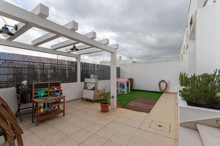 Moradia T4 para Venda em Palhais e Coina Foto 27