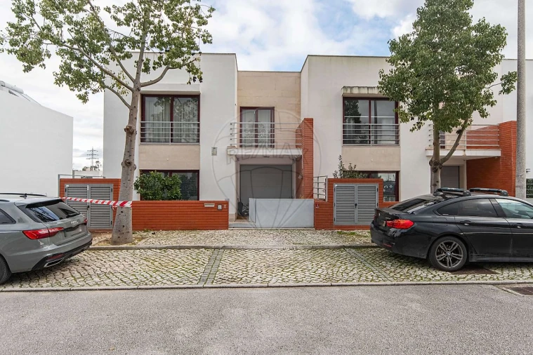 Moradia T4 para Venda em Palhais e Coina Foto 32