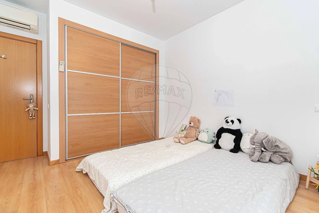 Moradia T4 para Venda em Palhais e Coina Foto 4