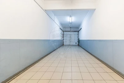 Negócio para Venda em Encosta do Sol