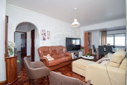 Apartamento T3 para Venda em Cacém e São Marcos