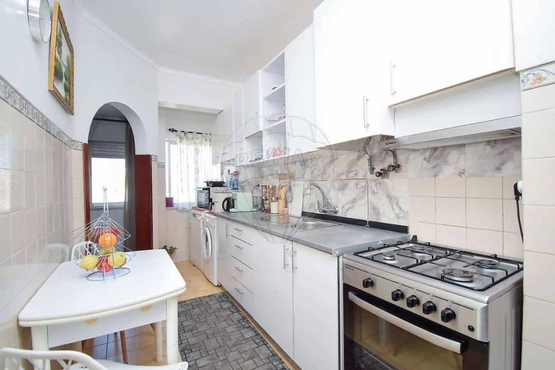 Apartamento T3 para Venda em Cacém e São Marcos Foto 20