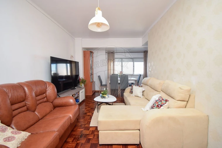 Apartamento T3 para Venda em Cacém e São Marcos Foto 13