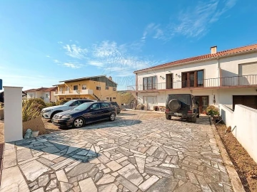 Apartamento T2 para Arrendamento em Turcifal