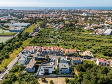 Moradia T5 para Venda em Cascais e Estoril