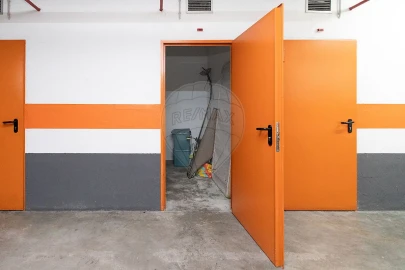 Apartamento T2 para Arrendamento em Parque das Nações