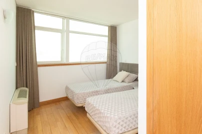 Apartamento T2 para Arrendamento em Parque das Nações